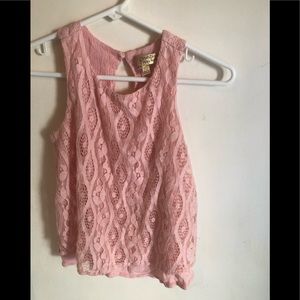 XS Princess Vera Pink Lace tank top